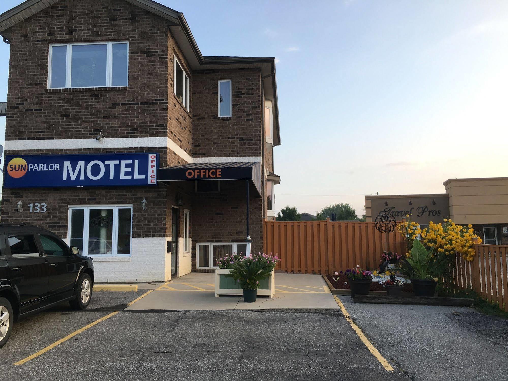 Sunparlor Motel Leamington Exterior foto